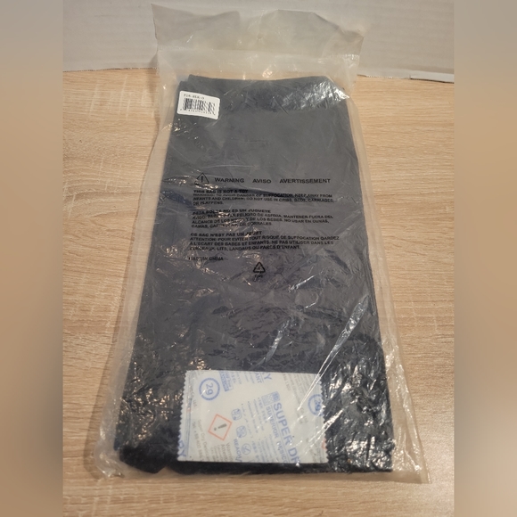 Chef Works Half Bistro 2 Pocket Apron Black - Picture 4 of 4